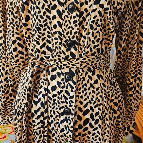 Cheetah Print Shirtdress Medium - Picture 2 of 9